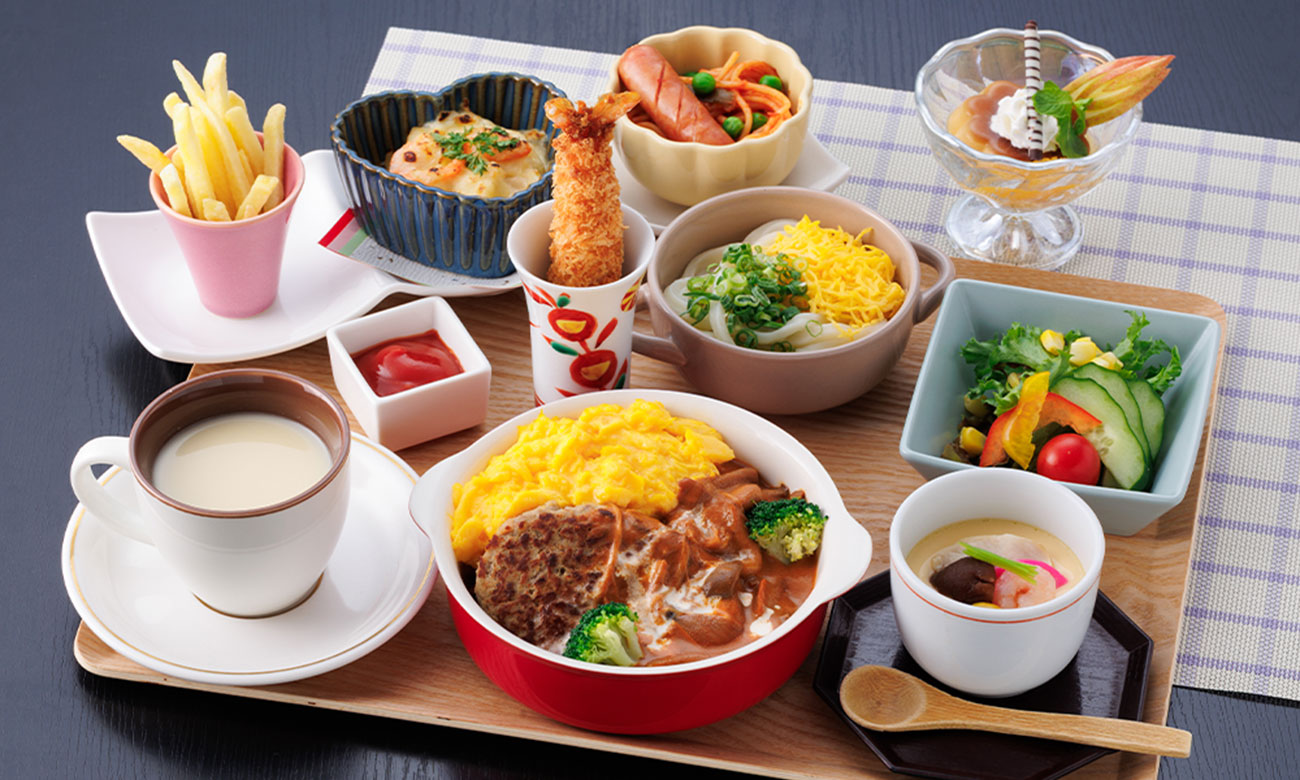 写真:お子様ランチAランチ